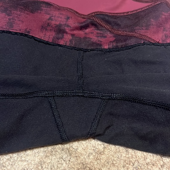 🔥 RARE Lululemon Wunder Under Tights – Size 4 (Tall, High-Rise) - Picture 5 of 5